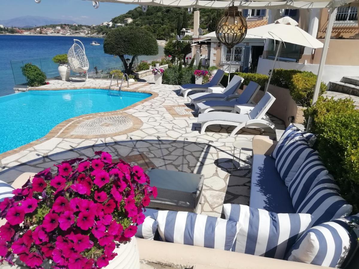 Imerolia Beach Villa Kassiopi Corfu エクステリア 写真