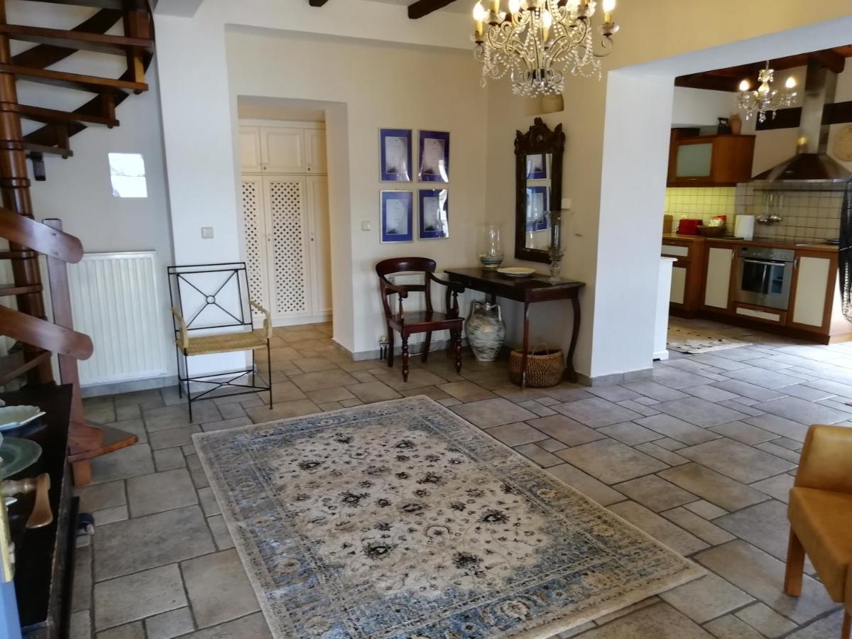 Imerolia Beach Villa Kassiopi Corfu エクステリア 写真