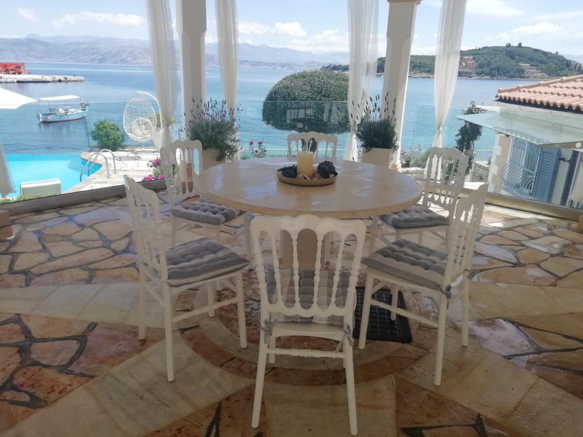 Imerolia Beach Villa Kassiopi Corfu エクステリア 写真