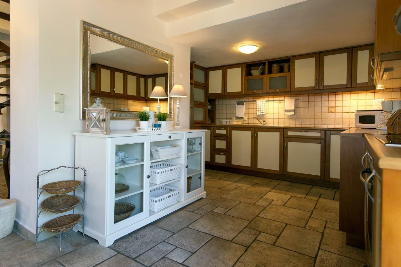 Imerolia Beach Villa Kassiopi Corfu エクステリア 写真