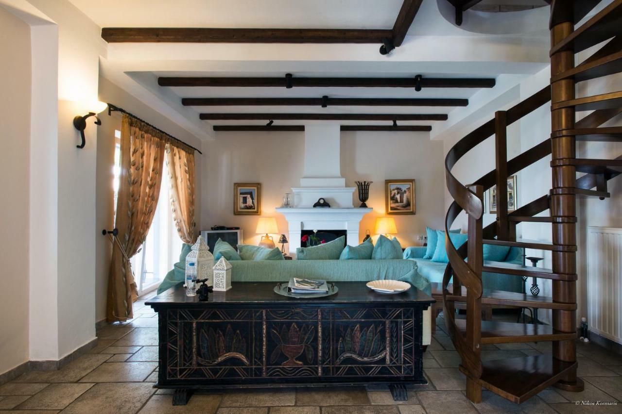 Imerolia Beach Villa Kassiopi Corfu エクステリア 写真